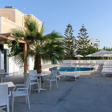 Iris Boutique Hotel Kamári Exterior foto