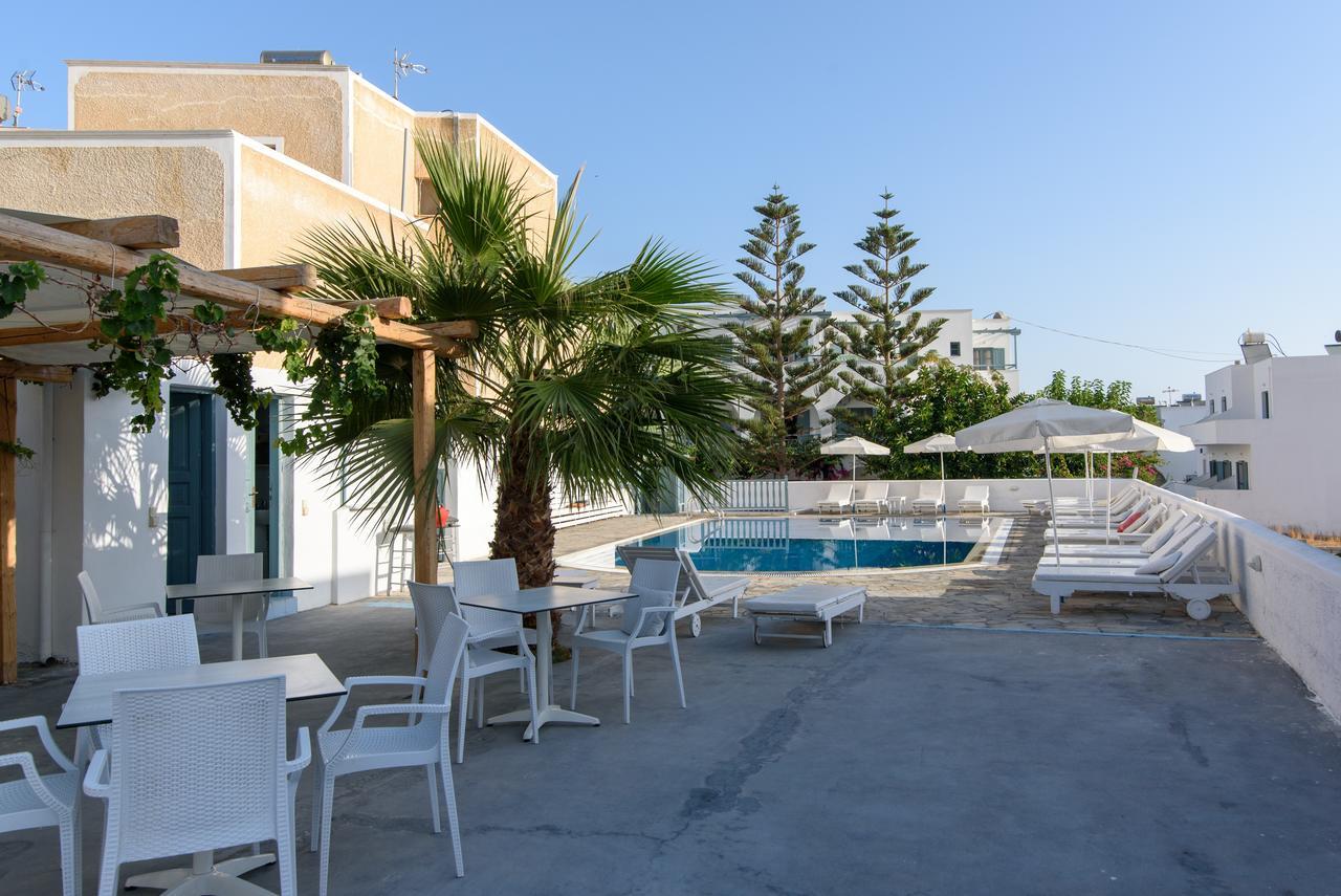 Iris Boutique Hotel Kamári Exterior foto